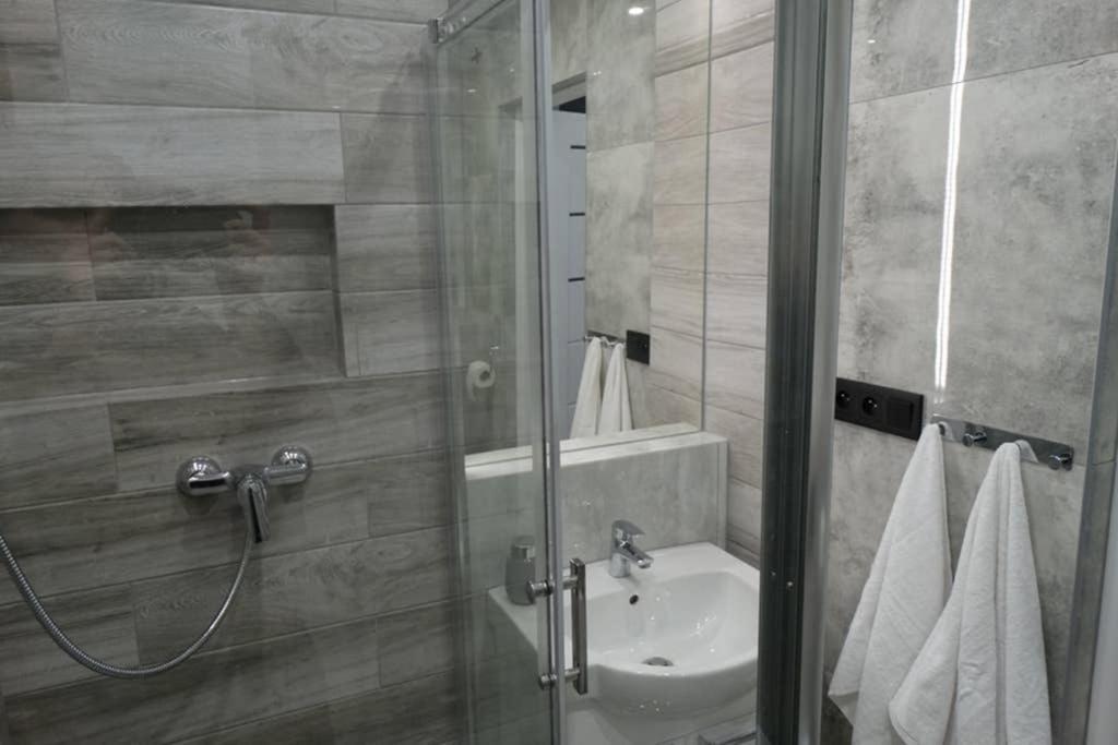 Apartament Lucy - Scisle Centrum Czestochowy Częstochowa Exterior foto